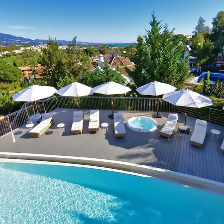 Luxury With Jacuzzis Near Puerto Banus Marbella