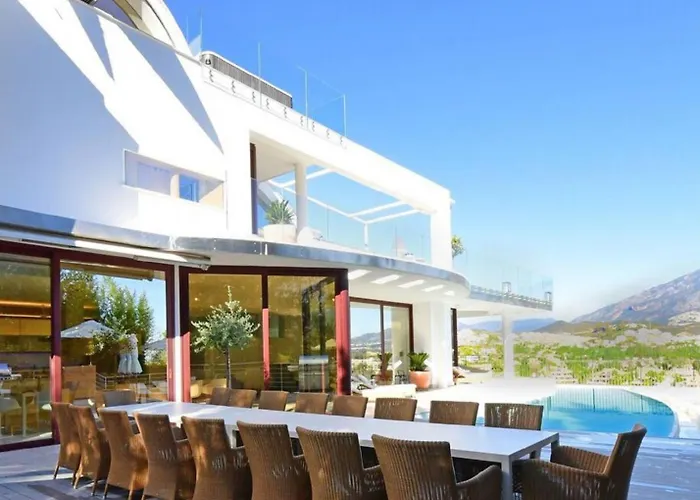 Luxury With Jacuzzis Near Puerto Banus Βίλα