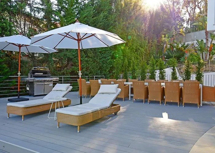 Luxury With Jacuzzis Near Puerto Banus マルベーリャ