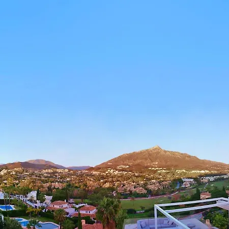 Willa Luxury With Jacuzzis Near Puerto Banus *