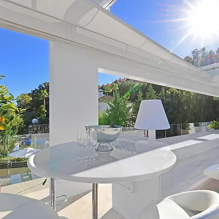 Luxury With Jacuzzis Near Puerto Banus *