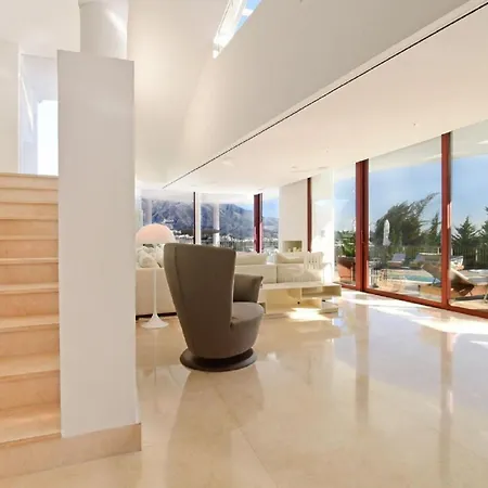 Willa Luxury With Jacuzzis Near Puerto Banus