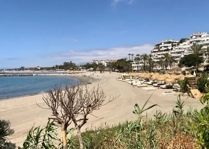 Luxury With Jacuzzis Near Puerto Banus Villa *