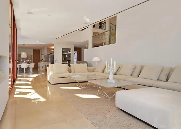 Luxury With Jacuzzis Near Puerto Banus Villa Marbella