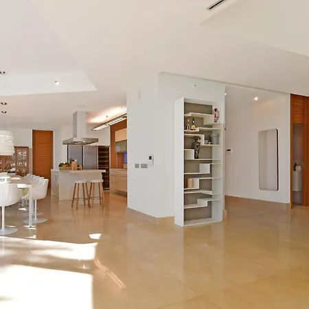 Luxury With Jacuzzis Near Puerto Banus * Marbella