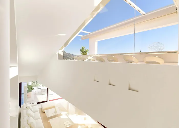 Luxury With Jacuzzis Near Puerto Banús