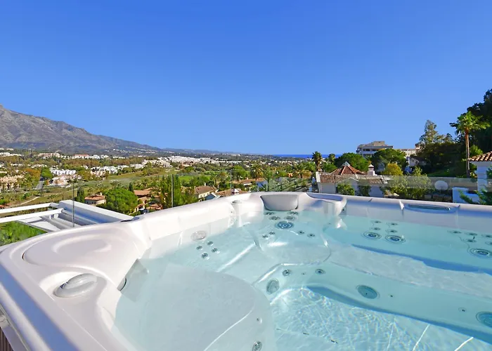 Luxury With Jacuzzis Near Puerto Banús *
