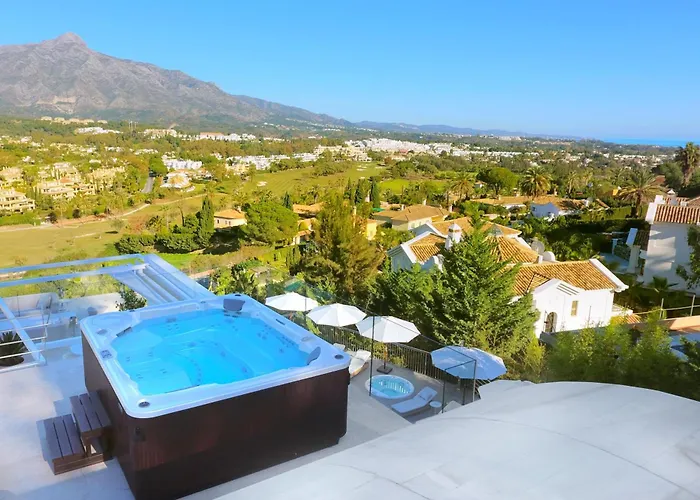 Luxury With Jacuzzis Near Puerto Banús Villa Marbella